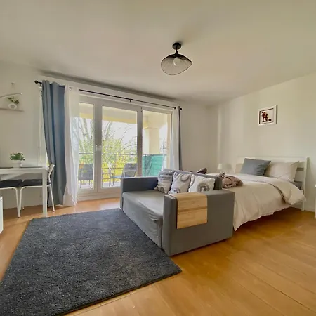 Cozy Riverfront Living, 5-Min Walk To Riverside Train Neuilly-Plaisance Buitenkant foto